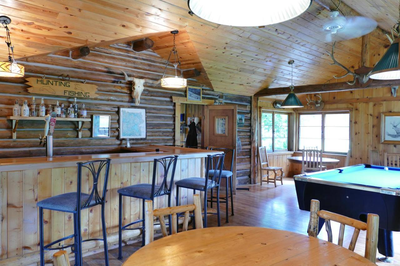 Trail Shop Inn Wapiti Exteriör bild